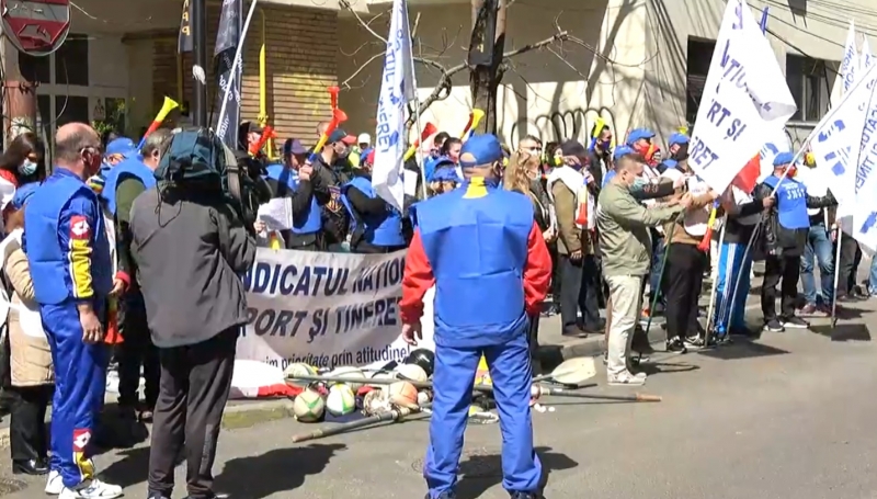 Miting de protest al Sindicatului Naţional Sport şi Tineret, miercuri, în faţa Guvernului