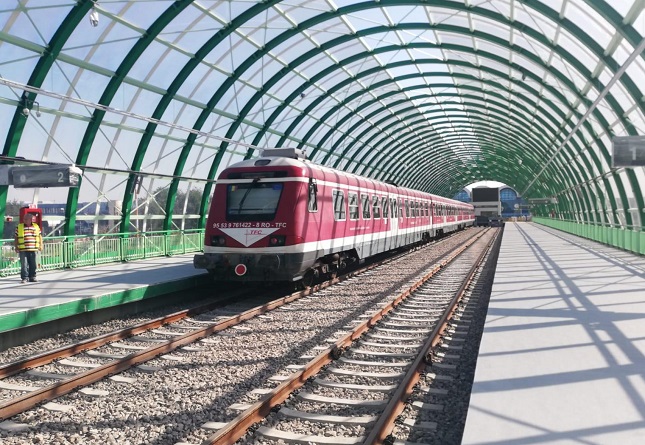 Proiect de 1 miliard de euro pentru noua linie de tren spre Otopeni: "Dacă nu le facem cu cap, călătorii vor veni tot pe rutier"