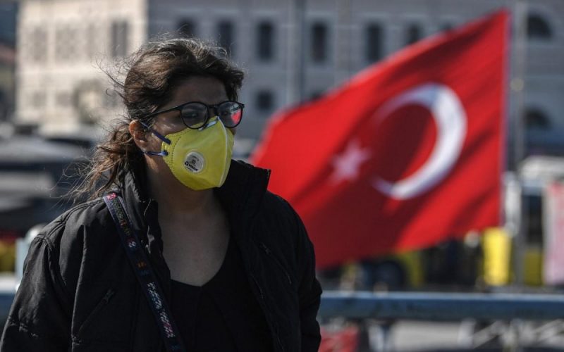 Turcia, în lockdown total pentru 17 zile