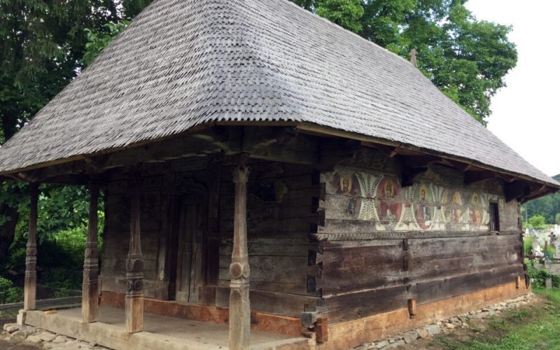Biserica de lemn din satul Urşi, printre câştigătorii Premiilor Europene pentru Patrimoniu în 2021