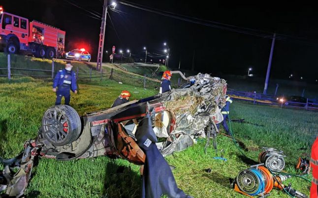 Cum s-a produs accidentul cumplit de la Poiana Stampei. Cine sunt cei trei tineri care au murit într-un Maserati