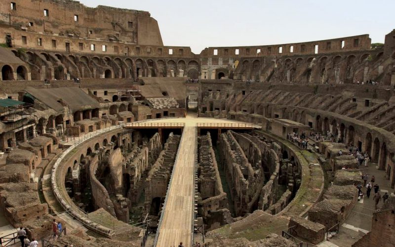 Colosseum-ul de la Roma se va schimba la faţă. Autorităţile italiene au prezentat un proiect de reconstrucţie a arenei