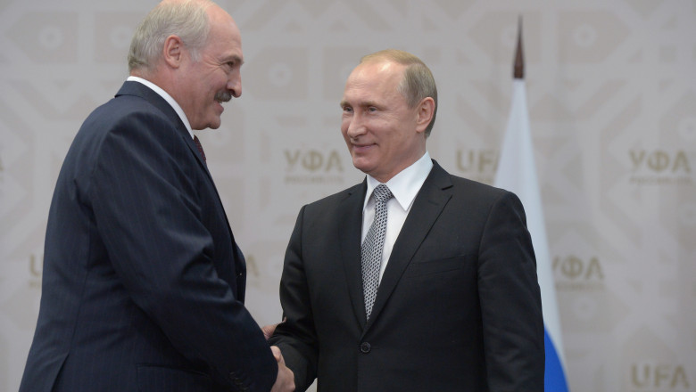 Putin se întâlneşte vineri cu Lukaşenko. Kremlin: Nu sunt motive să nu credem explicaţiile Belarusului în cazul avionului deturnat
