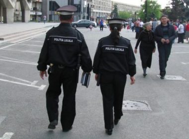 Jumătate dintre poliţiştii din Ploieşti au scutire medicală