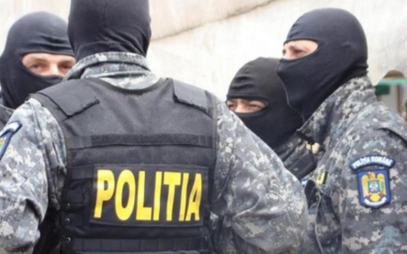 Fabrică de permise în Poliţia Română