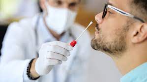 Testele pentru adulţii nevaccţinaţi nu vor mai fi gratuite în Franţa