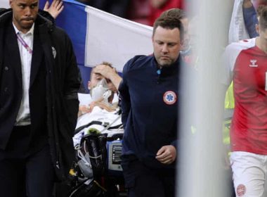 Cristian Eriksen a oferit primele declaraţii după stopul cardiac pe care l-a suferit sâmbătă seara, în timpul meciului Danemarca-Finlanda. Care au fost primele lui cuvinte vedeţi la Focus Sport, la 19 fără trei minute.