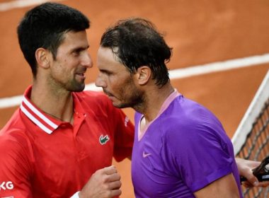 Cine a zis că doar fotbalul e la putere în aceste zile? Nadal şi Djokovic au oferit o semifinală de poveste la Roland Garros. Imagini astăzi la Focus Sport, de la 19 fără trei minute.