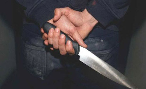 Preot atacat cu cuţitul într-o biserică din sudul Franţei