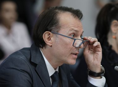 Florin Cîţu anunţă că va prelua Ministerul Investiţiilor şi Proiectelor Europene dacă Cristian Ghinea demisionează