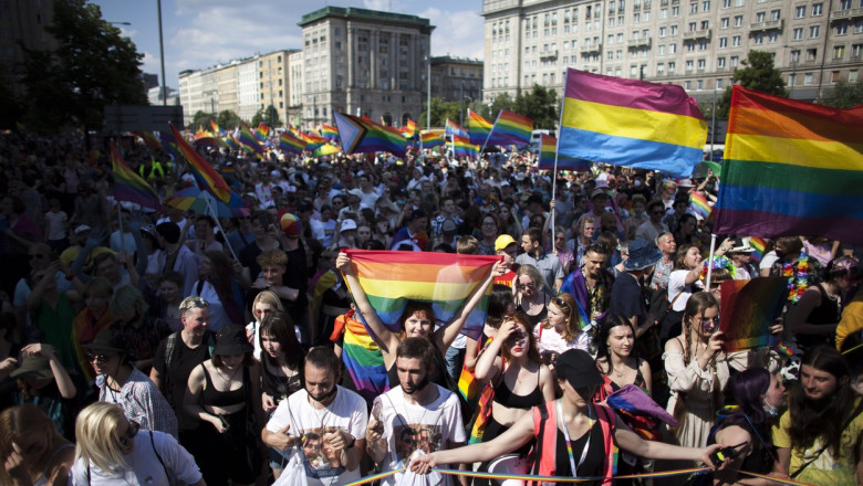 Ministrul educaţiei din Polonia spune că marşul LGBT pentru drepturi egale este „o insultă la adresa moralităţii publice”