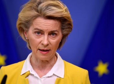 Ursula von der Leyen: UE se află în faţa unei 'decizii istorice' privind candidatura Ucrainei