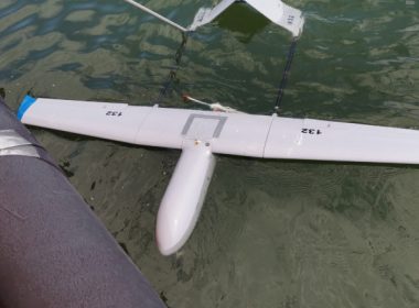 Dronă militară găsită întâmplător în mare