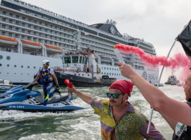 Veneţia şi-a redeschis laguna pentru navele de croazieră într-o ambianţă marcată de polemici