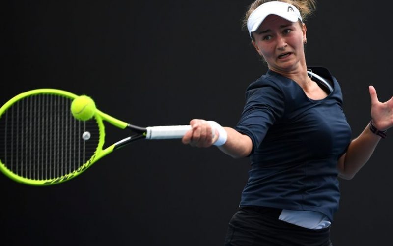 Barbora Krejcikova, calificată în sferturi de finală la Roland Garros