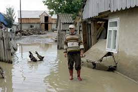 Inundaţii în Brăila. 21 de gospodării afectate