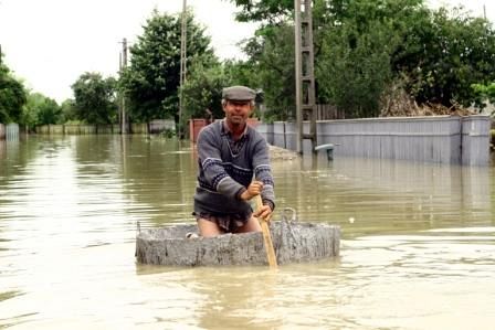 Inundaţii devastatoare în Vrancea