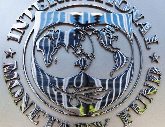 FMI laudă Elveţia pentru răspunsul la pandemie şi pentru politica monetară expansionistă