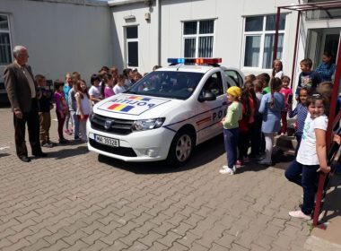 Ziua copilului, sărbătorită de Poliţia Română