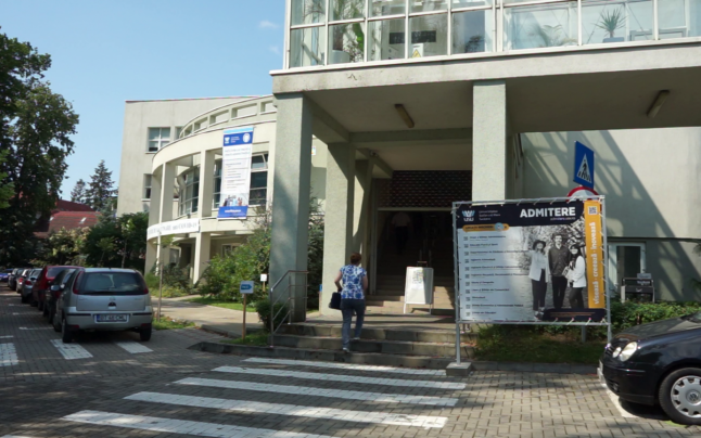Cum au reuşit universitarii de la Suceava să depisteze doi candidaţi la Drept cu diplome de BAC falsificate