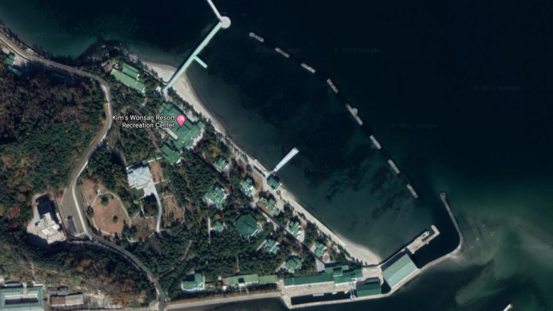 Iahtul lui Kim Jong Un, cu piscină şi tobogane, este în mişcare, în timp ce în Coreea de Nord este foamete