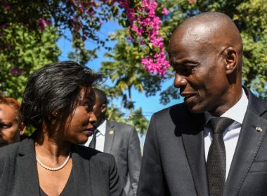 Primul mesaj al soţiei preşedintelui din Haiti. Ea a povestit momentul asasinatului: Jovenel n-a avut timp să spună niciun cuvânt