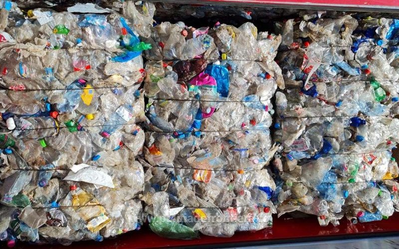 Peste 17 tone de deşeuri din plastic din Grecia pentru România, oprite la PTF