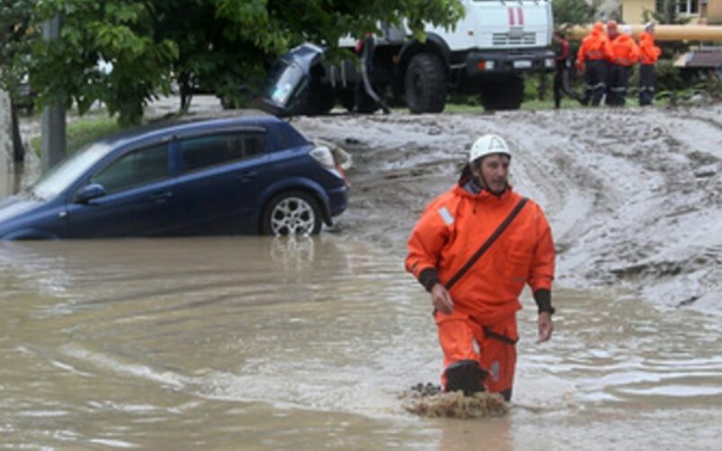 Inundaţii devastatoare în staţiunea preferată a lui Putin