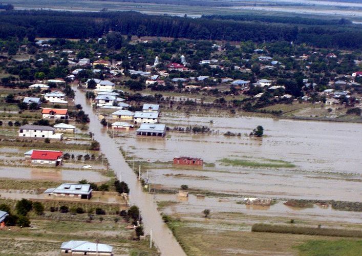 16 ani de la cele mai cumplite inundaţii