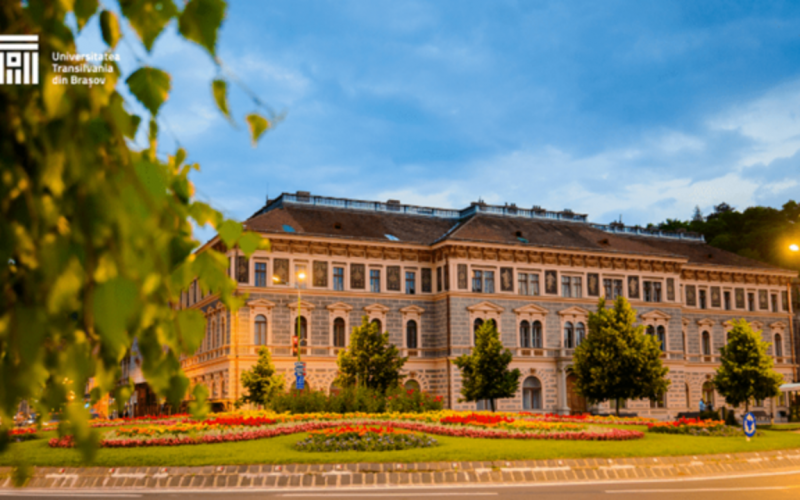 Cel mai mare număr de candidaţi din ultimii 10 ani la admiterea la Universitatea Transilvania