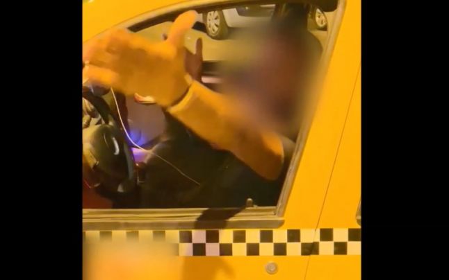 Ce a păţit un taximetrist care a refuzat să transporte un turist pe o distanţă scurtă în staţiunea Mamaia