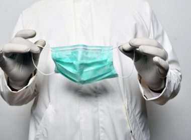 Ţările care au renunţat la restricţii şi încearcă „să trăiască cu coronavirusul”