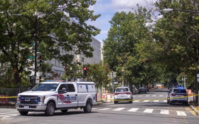 Alertă în zona Capitoliului din Washington, după ce un bărbat aflat într-o camionetă a anunţat că are o bombă
