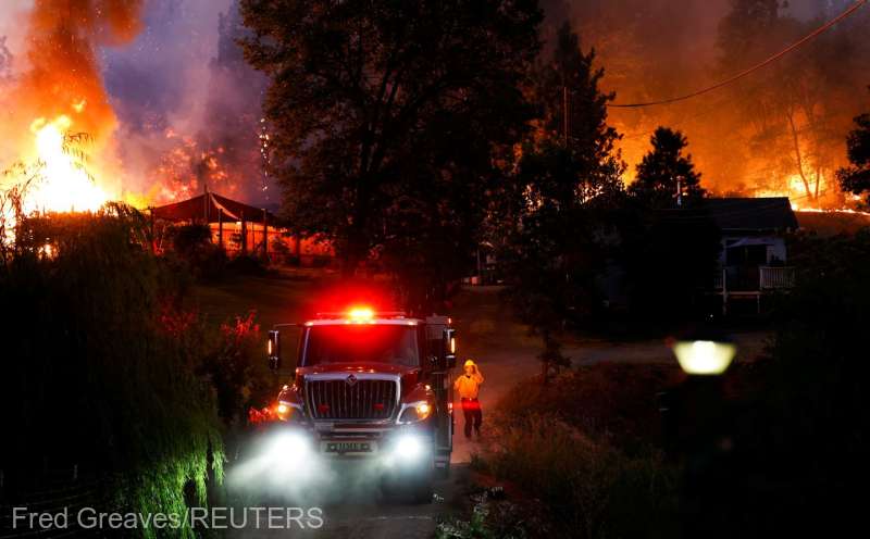 Incendii în Californai, peste 2000 de evacuări
