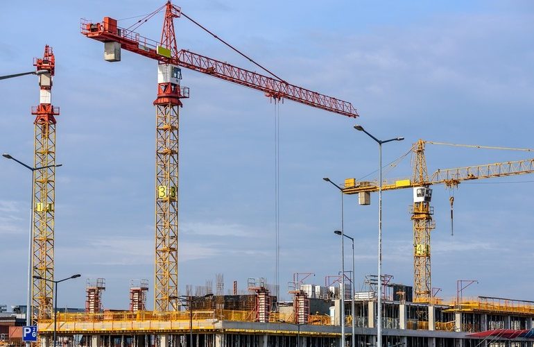 Piaţa construcţiilor din România a scăzut cu 5,72%, în primul semestru