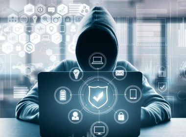Site-urile aeroporturilor din România atacate de hackeri