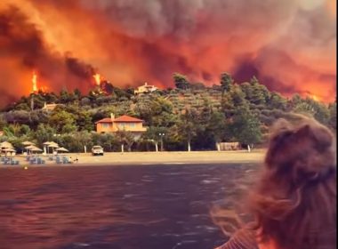 11 zile de haos în Grecia, unde oamenii fug disperaţi din calea focului, iar animalele mor sufocate. Premier: Vara noastră e de coşmar