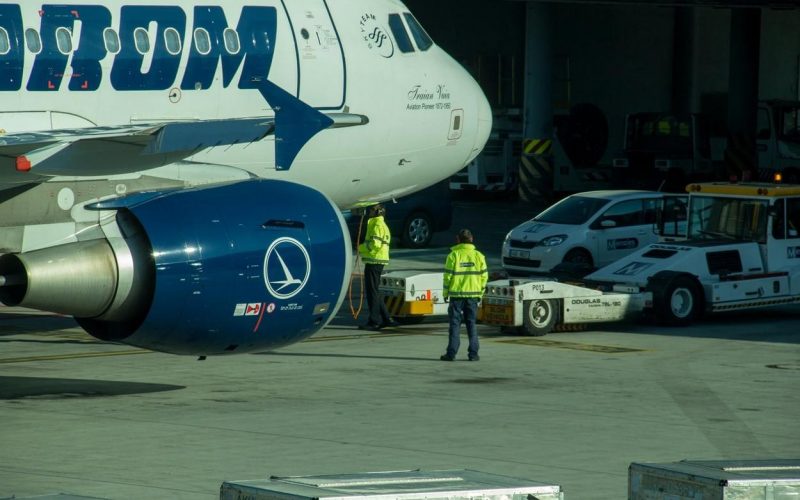 Breşă de securitate pe aeroportul din Suceava