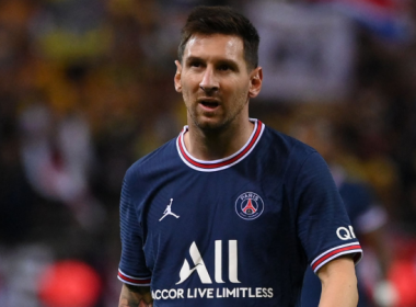 Messi va juca la Paris Saint-Germain şi în sezonul viitor, anunţă presa argentiniană