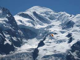 235 de ani de la prima ascensiune a vârfului Mont Blanc