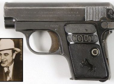 Pistolul lui Al Capone, la licitaţie