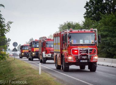 108 pompieri români sunt de ieri în insula Evia