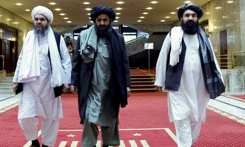 Preţul opiului din Afganistan s-a triplat după ce talibanii au preluat puterea. Ce condiţie pun aceştia pentru interzicerea drogului