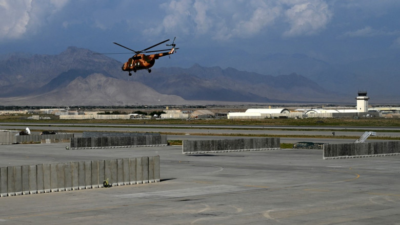 „Ne vor ucide”. Drama piloţilor afgani care au zburat în Uzbekistan cu avioanele şi elicopterele militare la venirea talibanilor
