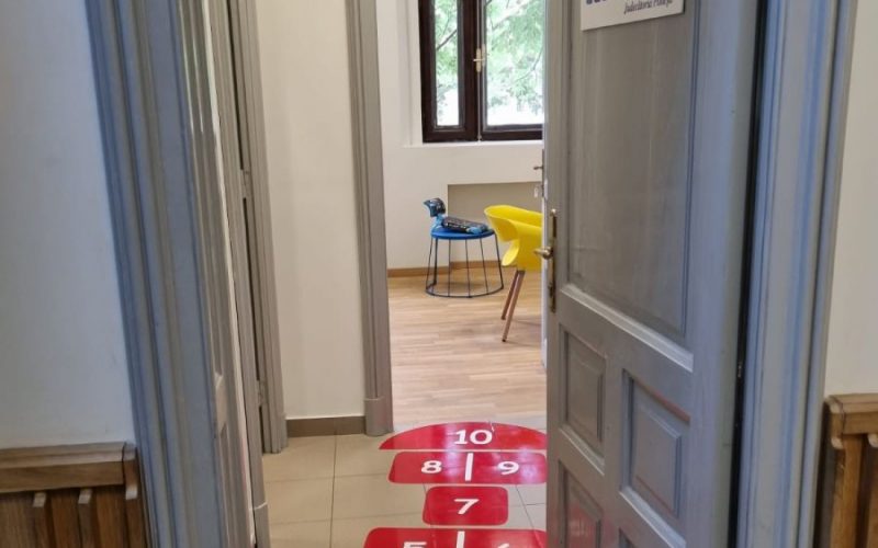 Judecătoria Ploieşti are de acum o cameră pentru ascultarea minorilor