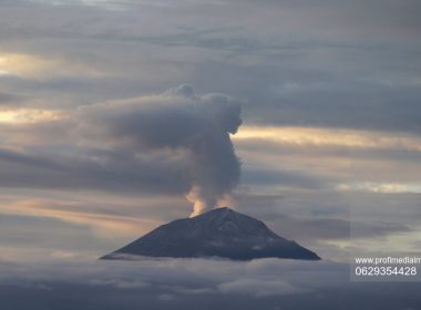 A erupt Popocatepetl, pericol uriaş