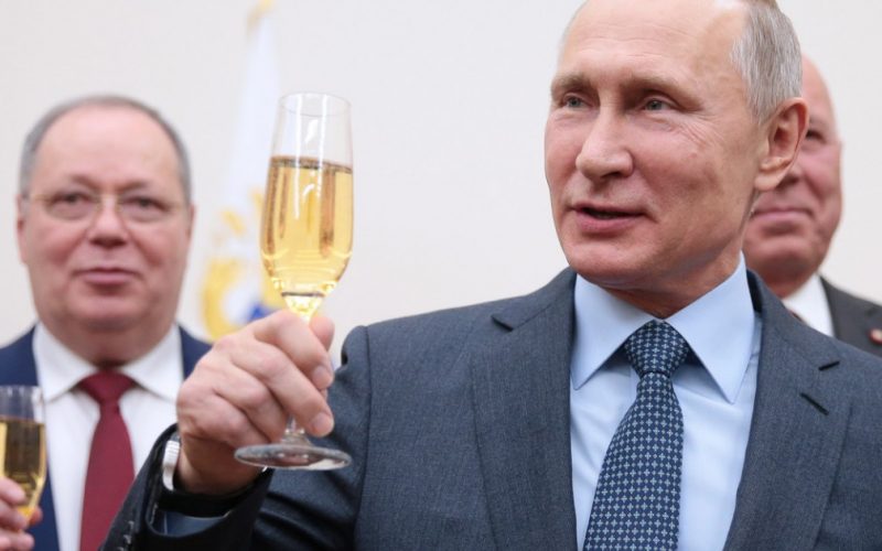 Franţa cedează în faţa Rusiei în „Războiul Şampaniei” şi reia exporturile. Scrisorile miniştrilor francezi au fost ignorate de Moscova