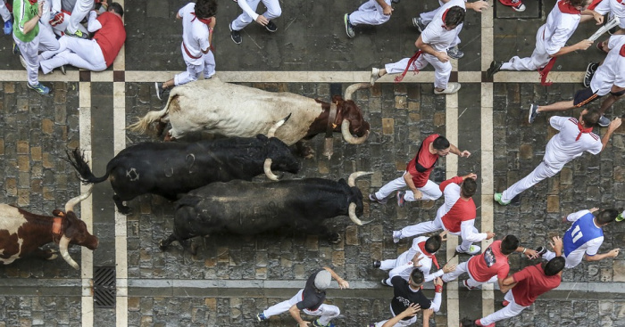 Un bărbat din Spania a fost ucis în timpul unei curse tradiţionale cu tauri