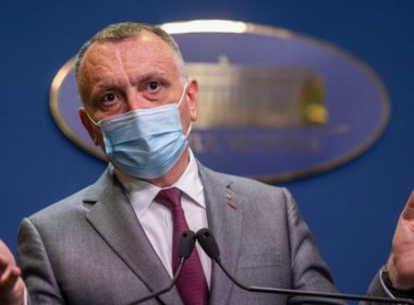 Sorin Cîmpeanu: Acolo unde directorul este antivaccinist, vom găsi o rată foarte scăzută de vaccinare