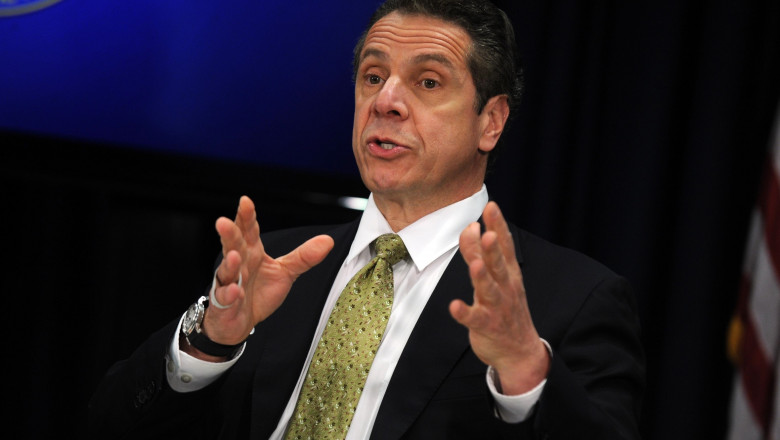 Fostul guvernator din New York a fost inculpat pentru agresiune sexuală, la două luni de la demisie